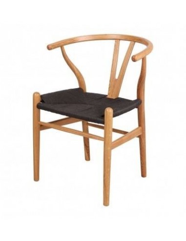 alt= sillón WISHBONE NATURAL Y ASIENTO NEGRO