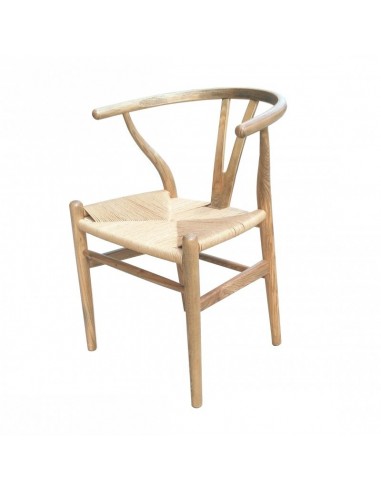alt= sillón Wishbone envejecido