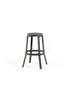 alt= Taburete Stack Maxi 2