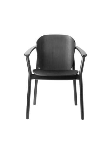 alt= Sillón de madera Finn