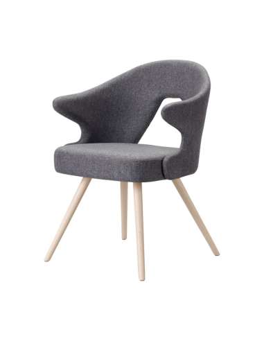 alt= Sillón de madera You