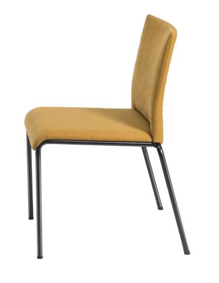 alt= Silla Teckel tapizada