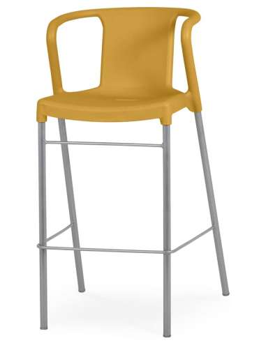 alt= taburete Lisboa bar