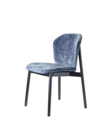 alt= Silla de madera Finn