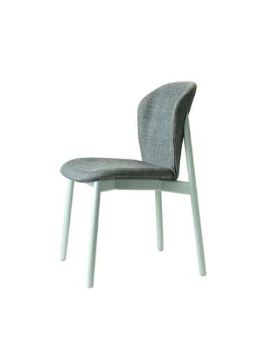 alt= Silla de madera Finn