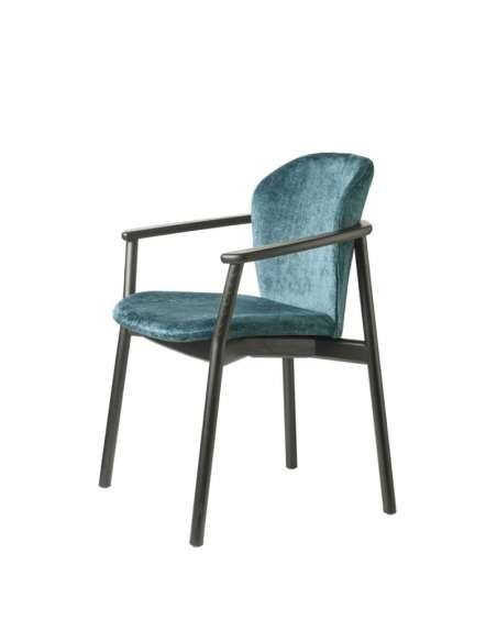 alt= Sillón de madera Finn