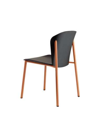 alt= Silla Finn Metal wood