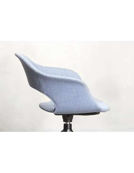 alt= Sillón Lady B Pop tapizado