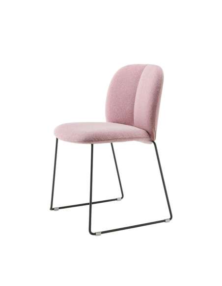 alt= Silla Mentha Pop tapizada con patín deslizante