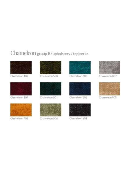 alt= Silla Novo tapizada tachuelas