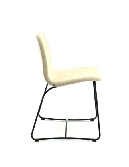 alt= Silla Hips tapizada