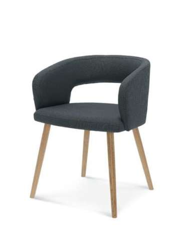 alt= Sillón Cube Roble