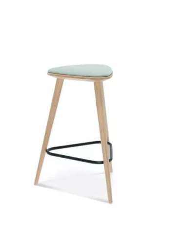 alt= Taburete Finn 61