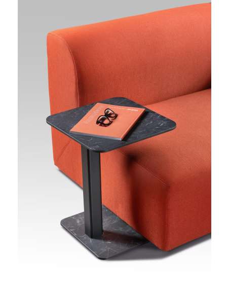 alt= Mesa Kicki