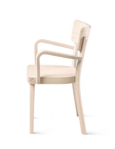 alt= Sillón Solid Haya