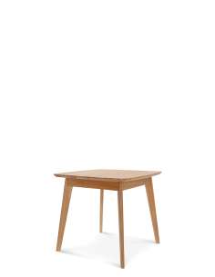 alt= Mesa Carmen chapada Roble